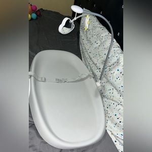 SKIP HOP BABY CHANGING PAD